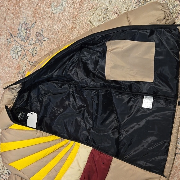 WeSC Vegan Landscape Puffer Jacket with High Collar Quilted Design Size Small - Picture 8 of 16